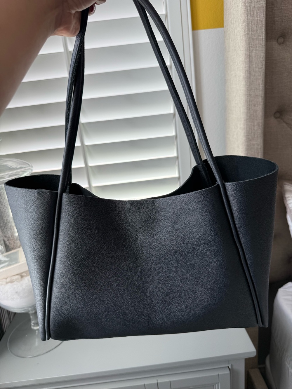 PORTLAND LEATHER GOODS VERONA tote in night owl. Premium. - Picture 3 of 12